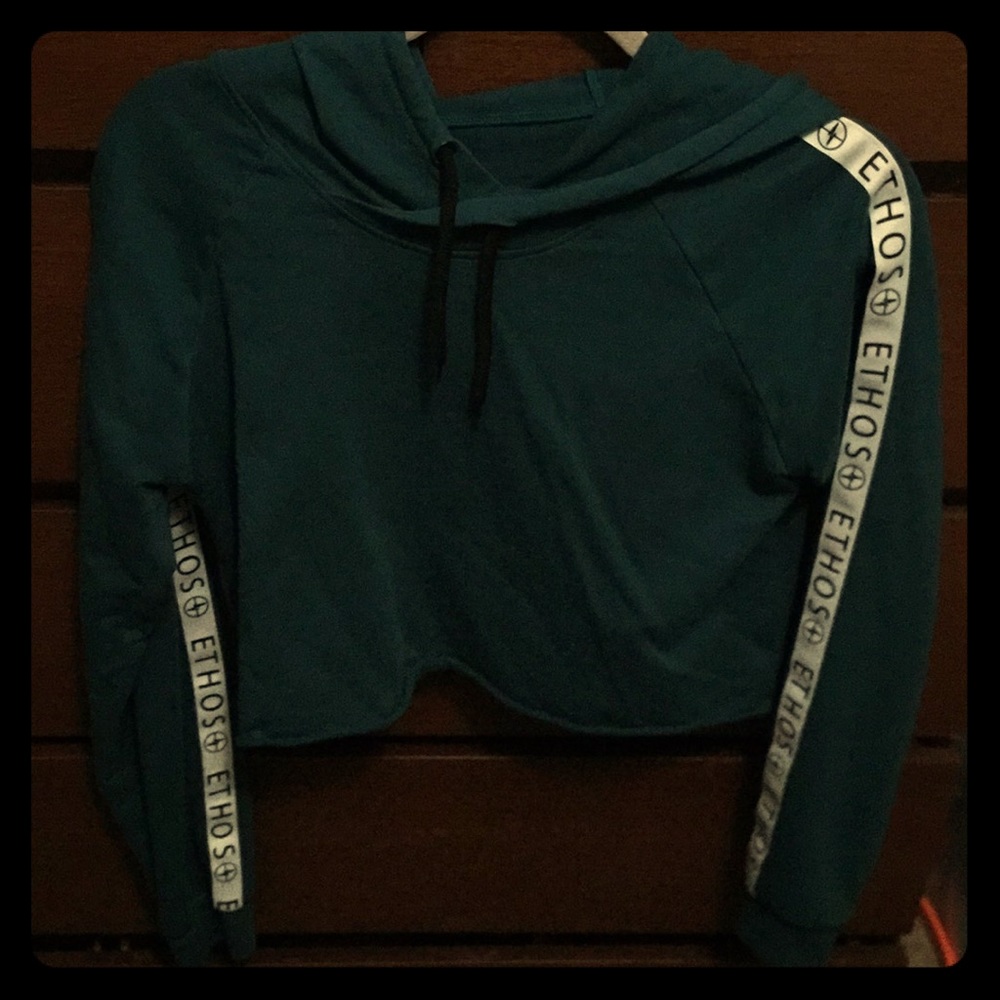 Ethos crop jackets
